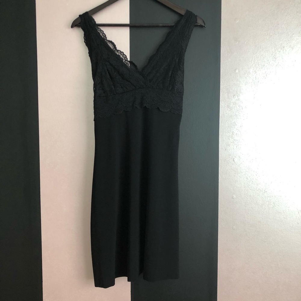 SOLD 💋LITTLE BLACK DRESS💋